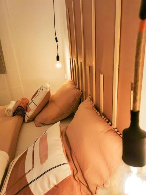 Charmant T2 Atypique, Renove, Confortable بزييه المظهر الخارجي الصورة