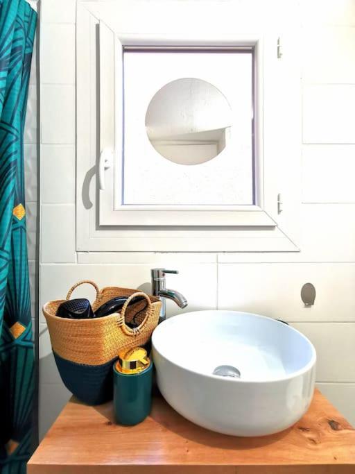 Charmant T2 Atypique, Renove, Confortable بزييه المظهر الخارجي الصورة